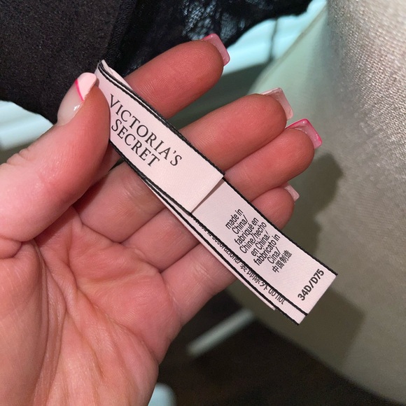 Victoria's Secret Plaid Bra/- Black and Red 34D - Picture 5 of 5